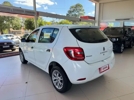 RENAULT Sandero 1.0 12V 4P FLEX SCE AUTHENTIQUE, Foto 6