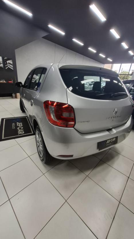 RENAULT Sandero 1.0 16V 4P FLEX EXPRESSION, Foto 6