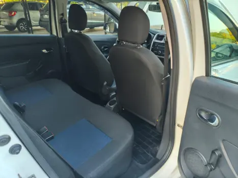 RENAULT Sandero 1.0 16V 4P FLEX EXPRESSION, Foto 11