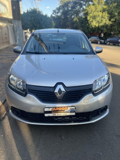 RENAULT Sandero 1.0 16V 4P FLEX AUTHENTIQUE, Foto 1