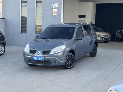 RENAULT Sandero 1.0 16V 4P FLEX AUTHENTIQUE, Foto 2