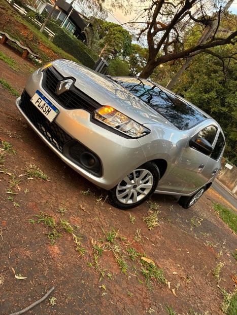 RENAULT Sandero 1.0 12V 4P FLEX SCE AUTHENTIQUE, Foto 3