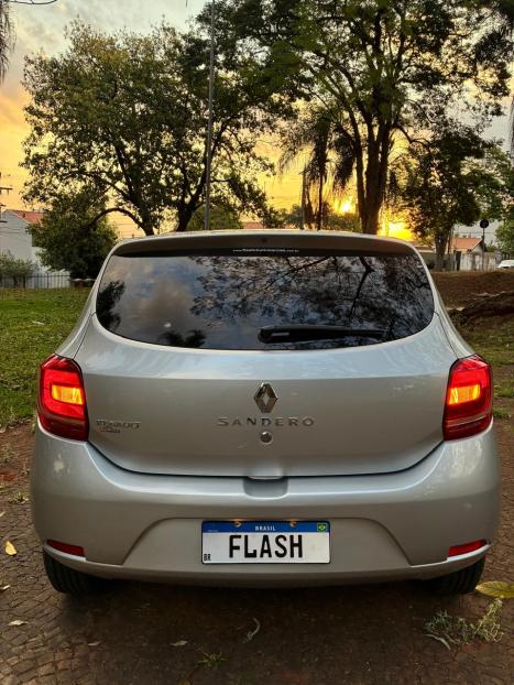 RENAULT Sandero 1.0 12V 4P FLEX SCE AUTHENTIQUE, Foto 10