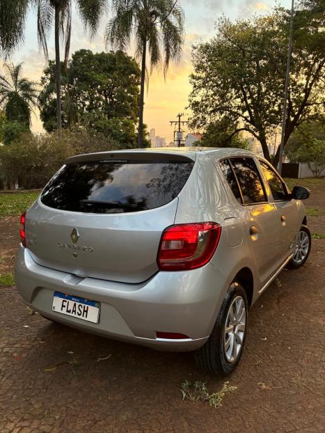 RENAULT Sandero 1.0 12V 4P FLEX SCE AUTHENTIQUE, Foto 11