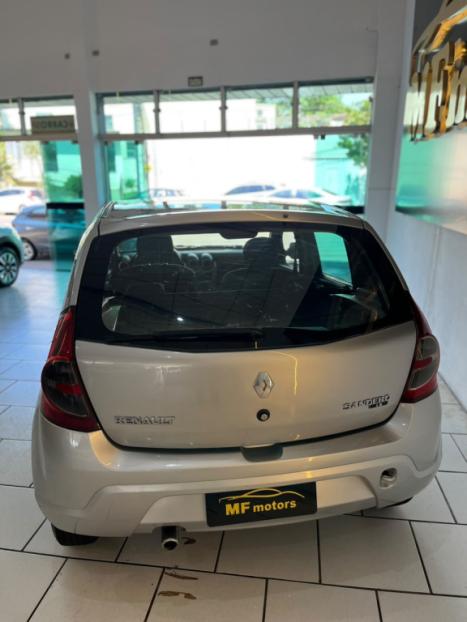 RENAULT Sandero 1.0 16V 4P FLEX EXPRESSION, Foto 4