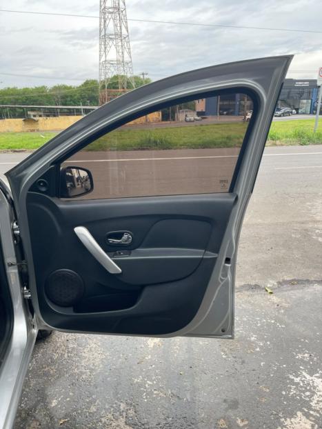 RENAULT Sandero 1.0 4P EXPRESSION, Foto 16