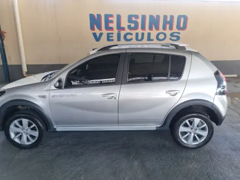 RENAULT Sandero 1.6 16V 4P FLEX SCE STEPWAY, Foto 1 RENAULT Sandero 1.6 16V 4P FLEX SCE STEPWAY, Foto 1