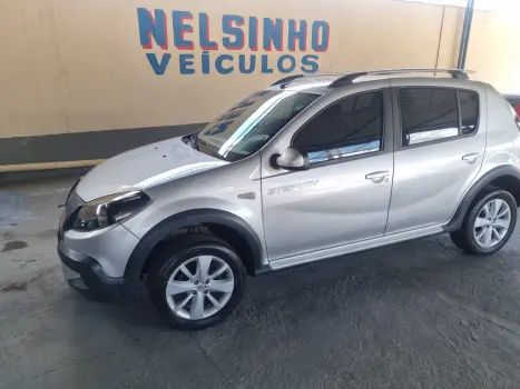 RENAULT Sandero 1.6 16V 4P FLEX SCE STEPWAY, Foto 2 RENAULT Sandero 1.6 16V 4P FLEX SCE STEPWAY, Foto 2