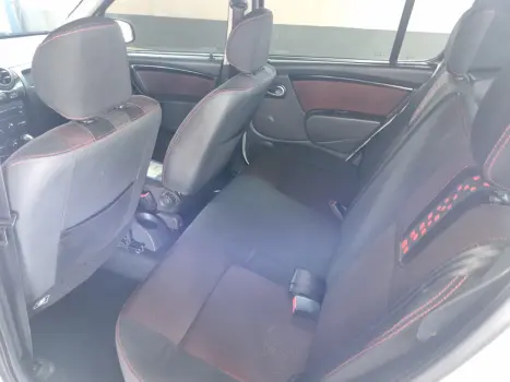 RENAULT Sandero 1.6 16V 4P FLEX SCE STEPWAY, Foto 6 RENAULT Sandero 1.6 16V 4P FLEX SCE STEPWAY, Foto 6