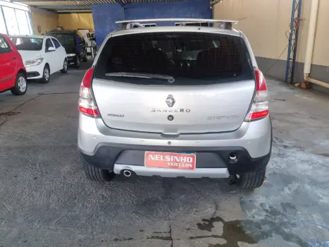 RENAULT Sandero 1.6 16V 4P FLEX SCE STEPWAY, Foto 8 RENAULT Sandero 1.6 16V 4P FLEX SCE STEPWAY, Foto 8