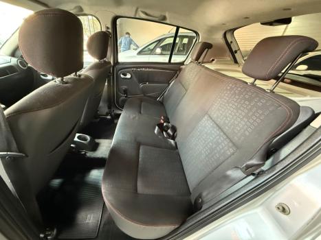 RENAULT Sandero 1.6 4P VIBE, Foto 10