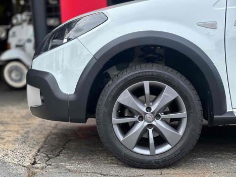 RENAULT Sandero 1.6 16V 4P FLEX STEPWAY AUTOMTICO, Foto 5