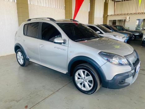 RENAULT Sandero 1.6 4P FLEX STEPWAY, Foto 9