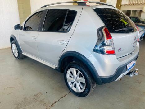 RENAULT Sandero 1.6 4P FLEX STEPWAY, Foto 15