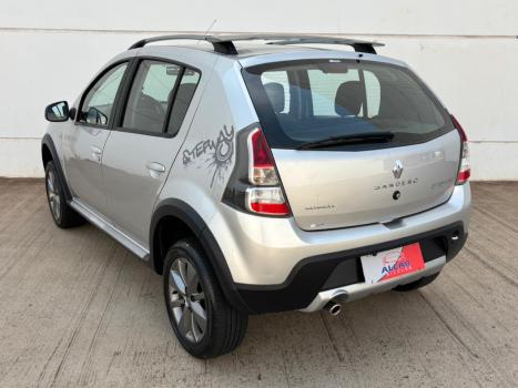 RENAULT Sandero 1.6 16V 4P FLEX STEPWAY, Foto 6