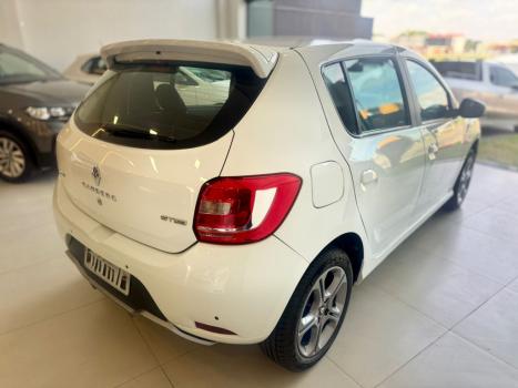 RENAULT Sandero 1.6 4P FLEX GT LINE, Foto 6