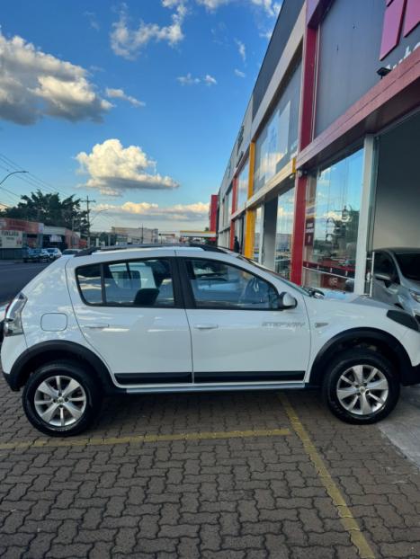RENAULT Sandero 1.6 4P FLEX STEPWAY, Foto 8