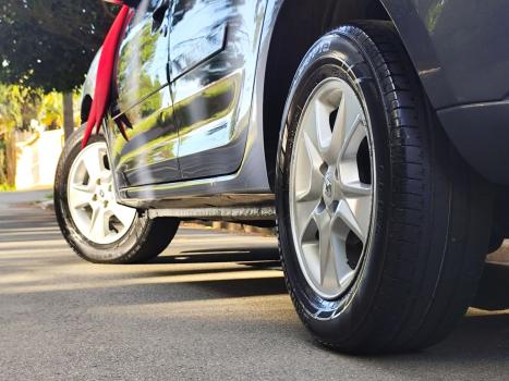 RENAULT Sandero 1.6 4P FLEX DYNAMIQUE, Foto 5