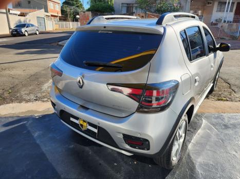 RENAULT Sandero 1.6 16V 4P FLEX SCE STEPWAY ZEN, Foto 6