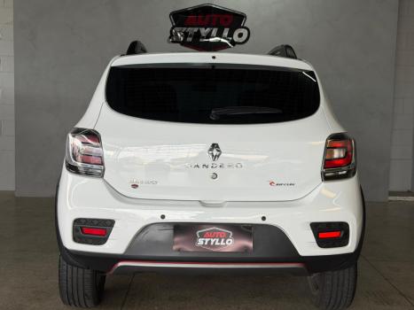 RENAULT Sandero 1.6 4P FLEX STEPWAY RIP CURL, Foto 4