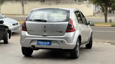 RENAULT Sandero 1.6 4P FLEX EXPRESSION, Foto 2