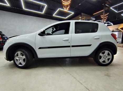 RENAULT Sandero 1.6 16V 4P FLEX SCE ZEN X-TRONIC AUTOM�TICO CVT, Foto 3