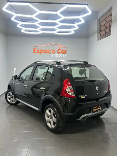 RENAULT Sandero 1.6 16V 4P FLEX STEPWAY, Foto 2