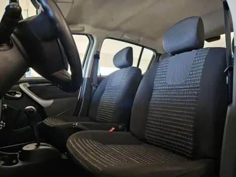 RENAULT Sandero 1.6 4P FLEX PRIVIL�GE AUTOM�TICO, Foto 11