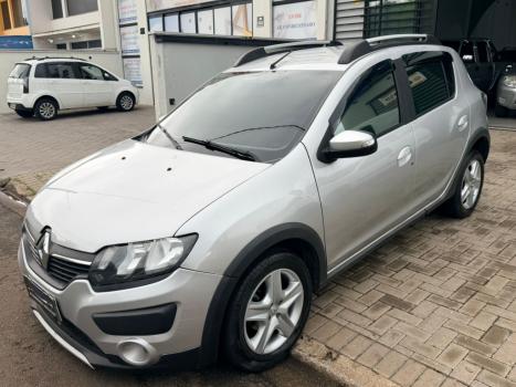 RENAULT Sandero 1.6 16V 4P SCE FLEX STEPWAY ICONIC X-TRONIC AUTOM�TICO CVT, Foto 1