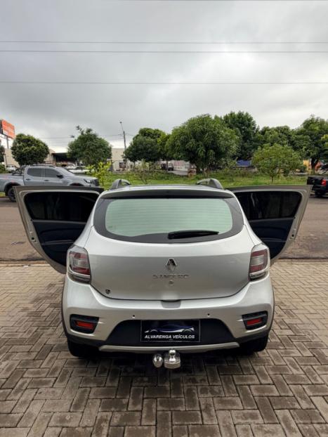 RENAULT Sandero 1.6 16V 4P SCE FLEX STEPWAY ICONIC X-TRONIC AUTOM�TICO CVT, Foto 2