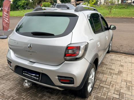 RENAULT Sandero 1.6 16V 4P SCE FLEX STEPWAY ICONIC X-TRONIC AUTOM�TICO CVT, Foto 8