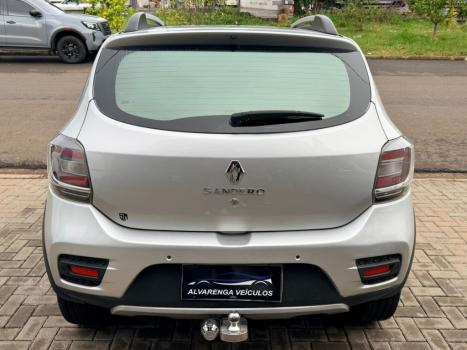 RENAULT Sandero 1.6 16V 4P SCE FLEX STEPWAY ICONIC X-TRONIC AUTOM�TICO CVT, Foto 10