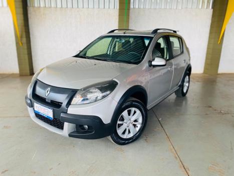 RENAULT Sandero 1.6 4P FLEX STEPWAY, Foto 3