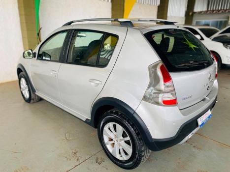 RENAULT Sandero 1.6 4P FLEX STEPWAY, Foto 6