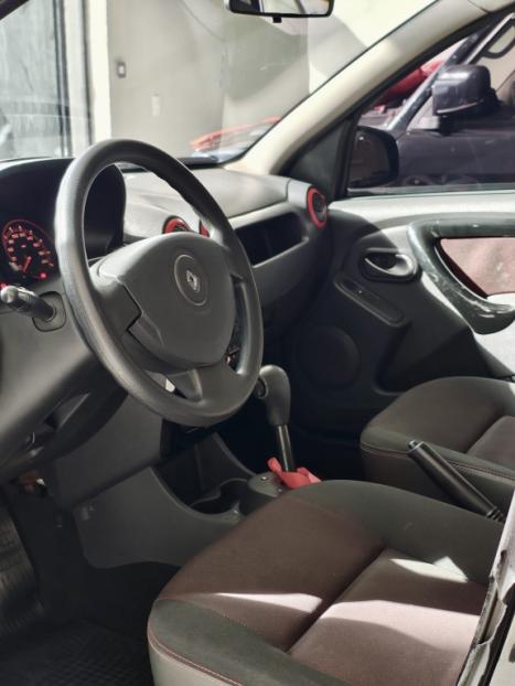 RENAULT Sandero 1.6 16V 4P FLEX STEPWAY AUTOM�TICO, Foto 9