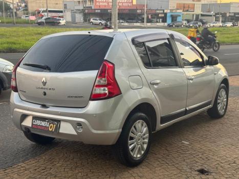 RENAULT Sandero 1.6 4P FLEX PRIVIL�GE AUTOM�TICO, Foto 15