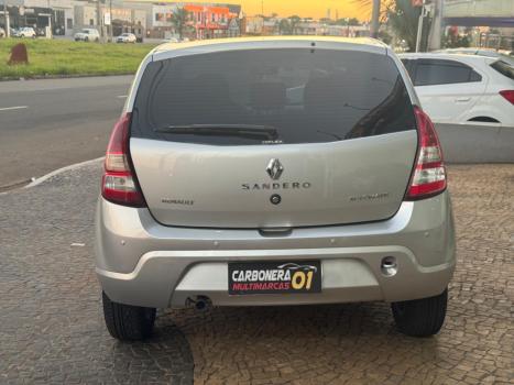RENAULT Sandero 1.6 4P FLEX PRIVIL�GE AUTOM�TICO, Foto 17