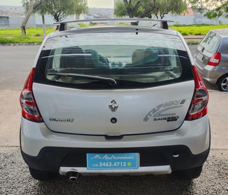 RENAULT Sandero 1.6 16V 4P FLEX STEPWAY, Foto 5