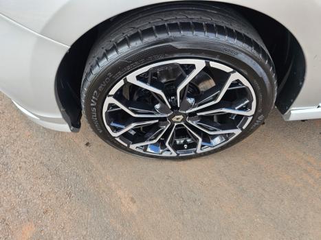 RENAULT Sandero 2.0 16V 4P RS FLEX, Foto 14