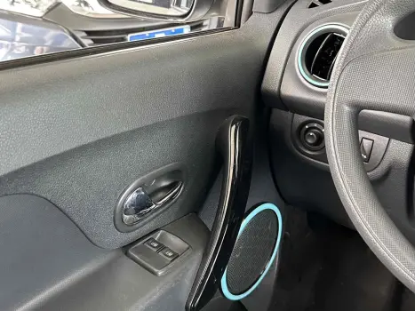 RENAULT Sandero , Foto 16