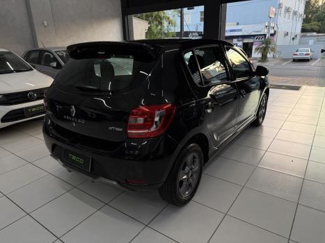 RENAULT Sandero , Foto 9