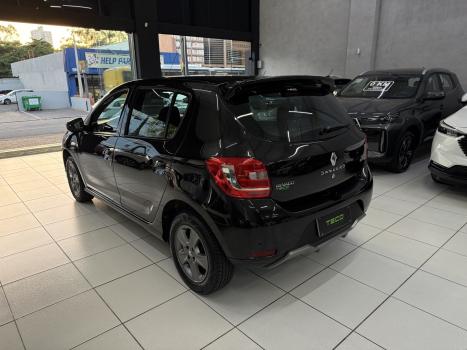 RENAULT Sandero , Foto 11