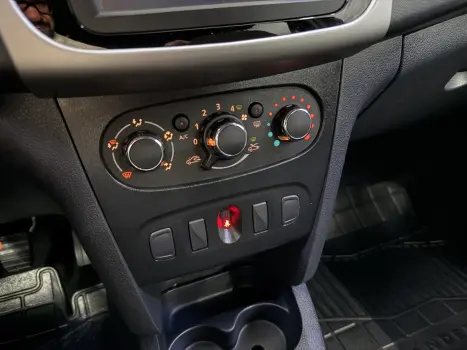 RENAULT Sandero , Foto 25