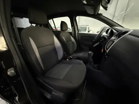 RENAULT Sandero , Foto 28