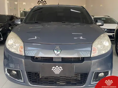 RENAULT Sandero , Foto 2