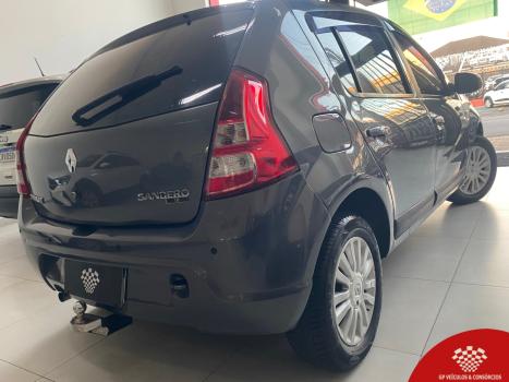 RENAULT Sandero , Foto 6