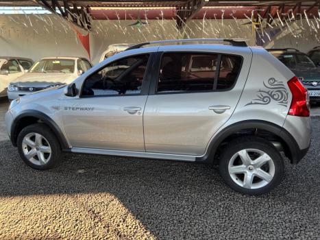 RENAULT Stepway 1.6 16V 4P FLEX SCE DINAMIQUE, Foto 4