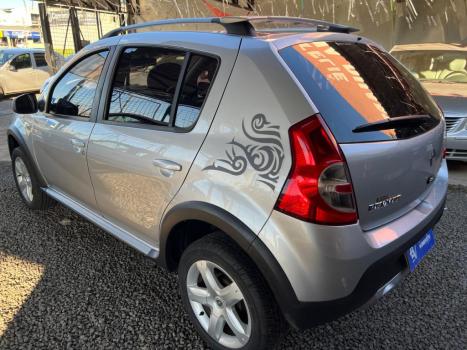 RENAULT Stepway 1.6 16V 4P FLEX SCE DINAMIQUE, Foto 8