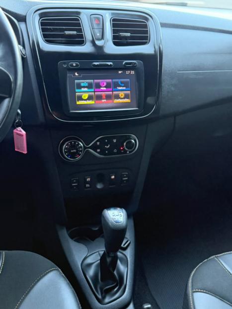 RENAULT Stepway 1.6 16V 4P FLEX INTENSE X-TONIC AUTOM�TICO CVT, Foto 14