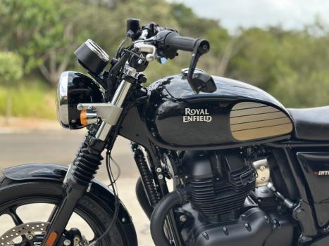 ROYAL ENFIELD Interceptor 650 , Foto 4